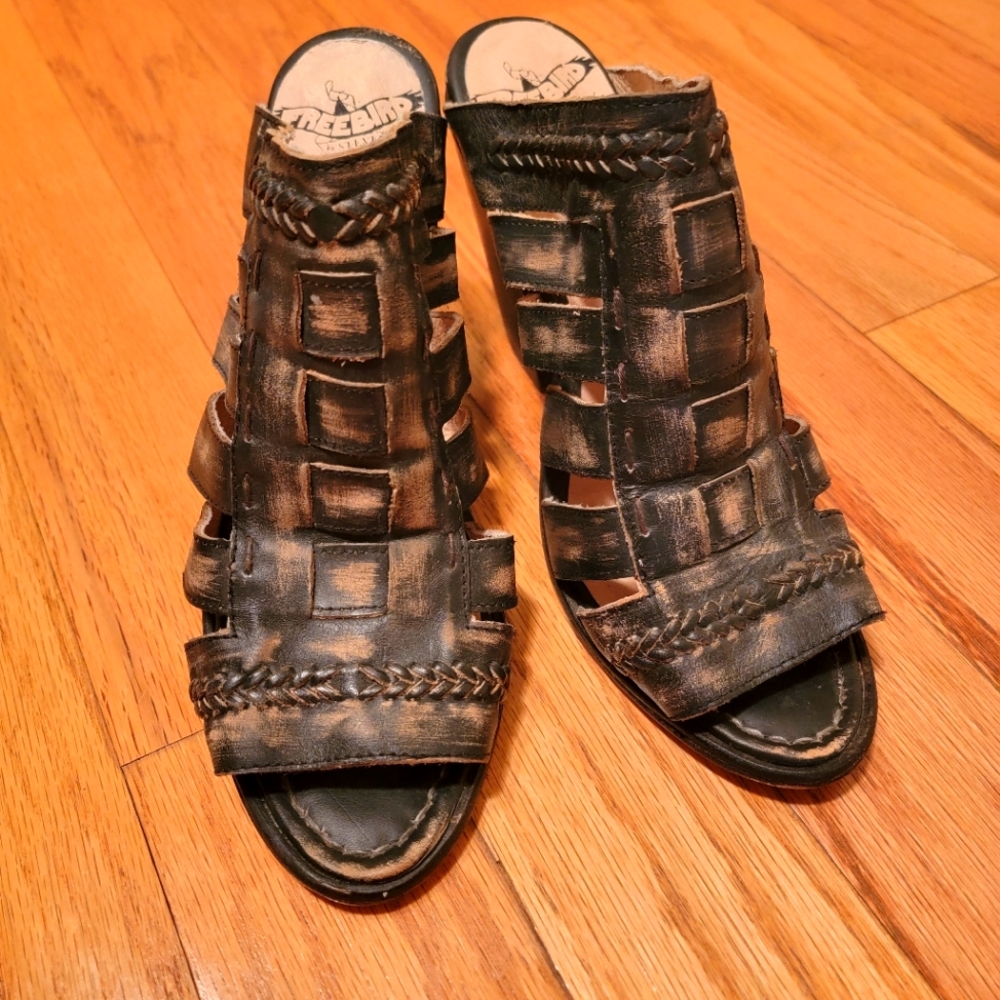 Freebird by Steven leather heeled mules